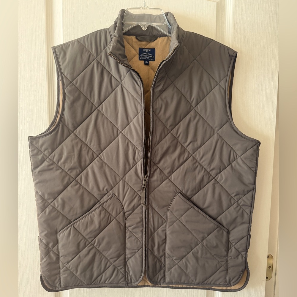 J. Crew Men's Charcoal Quilted Vest - Large
